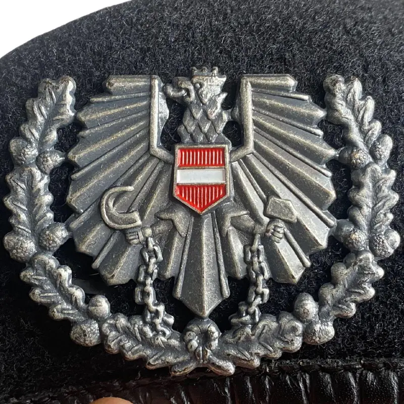 Austrian Armed Forces Tank Corps Beret 1